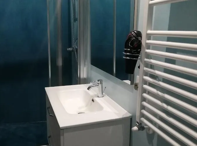 La Tana Tra I Tetti Nocleg ze śniadaniem Genua