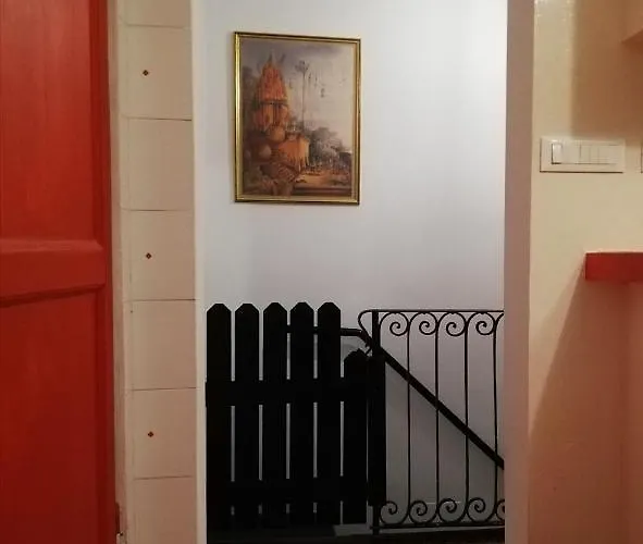 La Tana Tra I Tetti Oda ve Kahvaltı